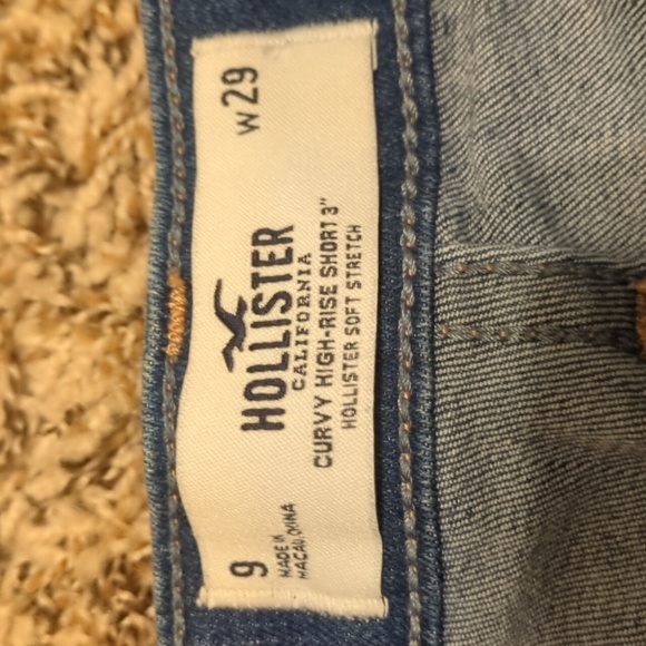 Hollister women's blue mulitonal curvy high rise 3" cut off shorts - Picture 6 of 9